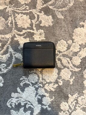 Fossil Jori Zip Bifold Wallet